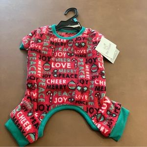 NWT Pet Posse Dog or Cat Pajamas Sweater Fleece Christmas Holiday Red Small Pjs